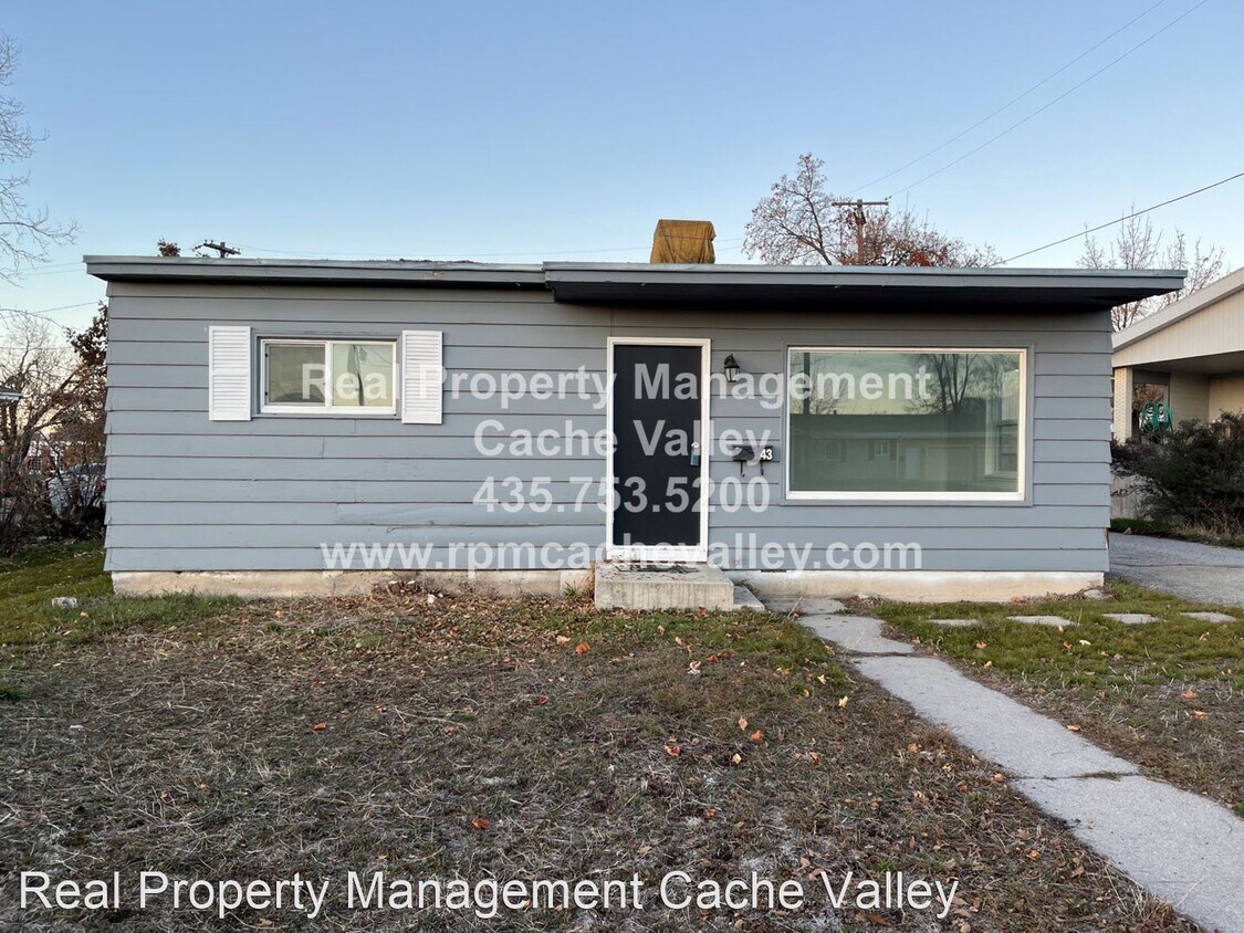 Primary Photo - 3 br, 1 bath House - 43 W 100 S
