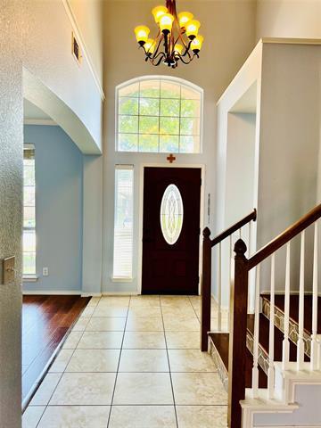 Foto del edificio - 1715 Mapleleaf Falls Dr