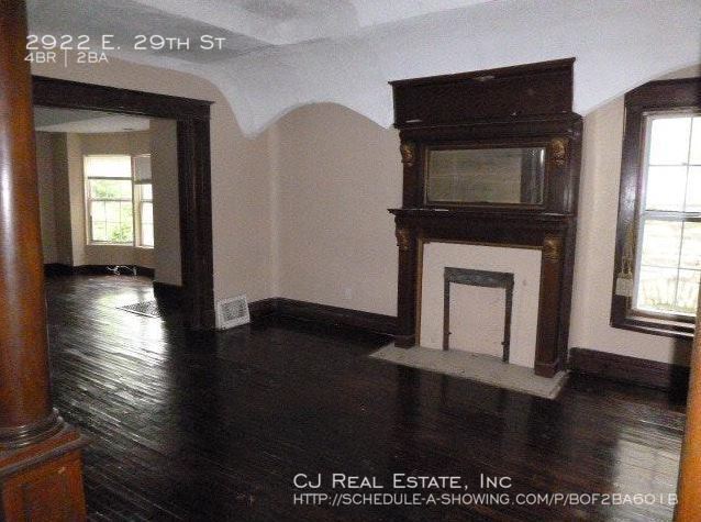 Foto del edificio - 2922 E 29th St