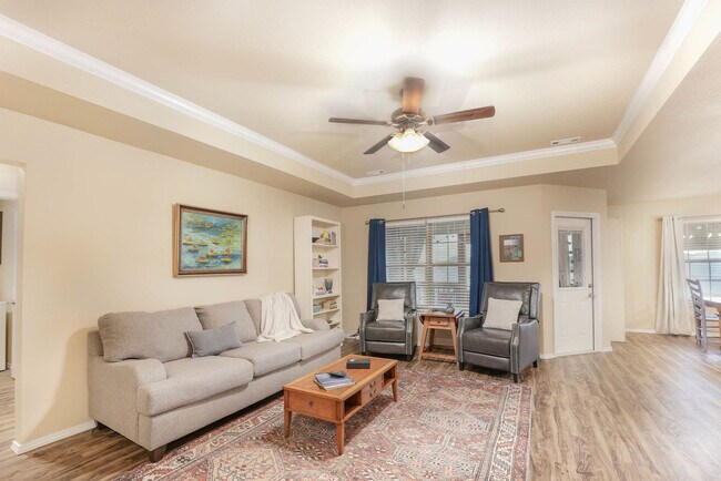 Foto del edificio - 817 Brook St