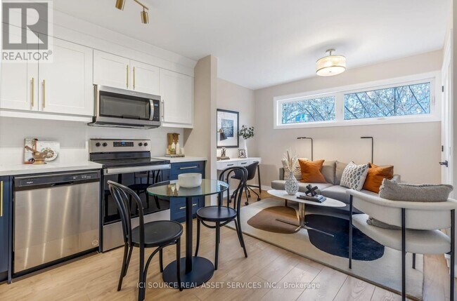 Photo du bâtiment - 159 Logan Ave