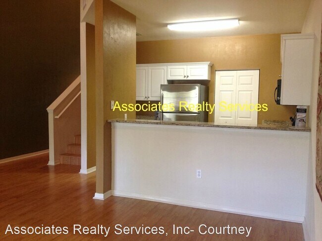 Building Photo - 2 br, 2 bath House - 1559 NW 29th Rd Unit 3
