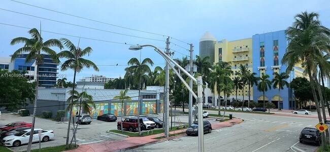 Building Photo - 520 Euclid Ave