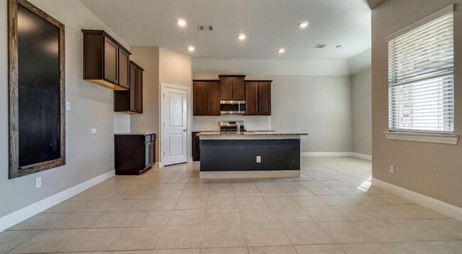 Building Photo - 11112 Cobalt Dr