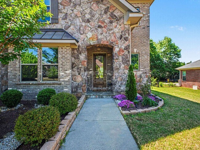 Foto del edificio - 8742 Whitehawk Hill Rd