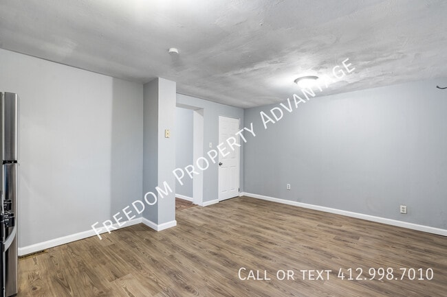 Building Photo - 312 45th St