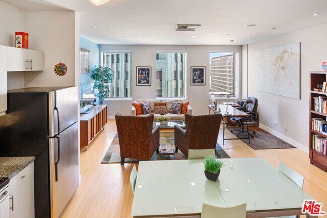 Foto del edificio - 3810 Wilshire Blvd