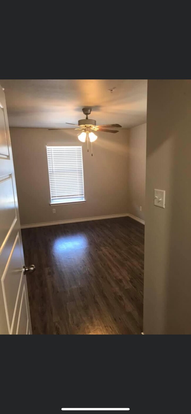 Foto del edificio - 3404 25th St