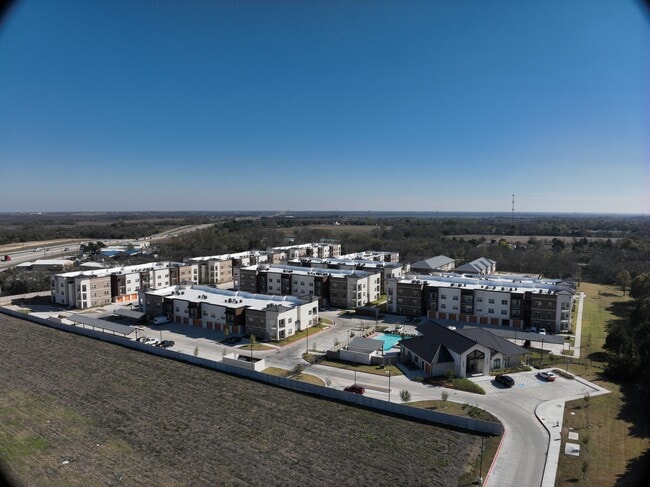 3D Exterior - Malloy Bridge