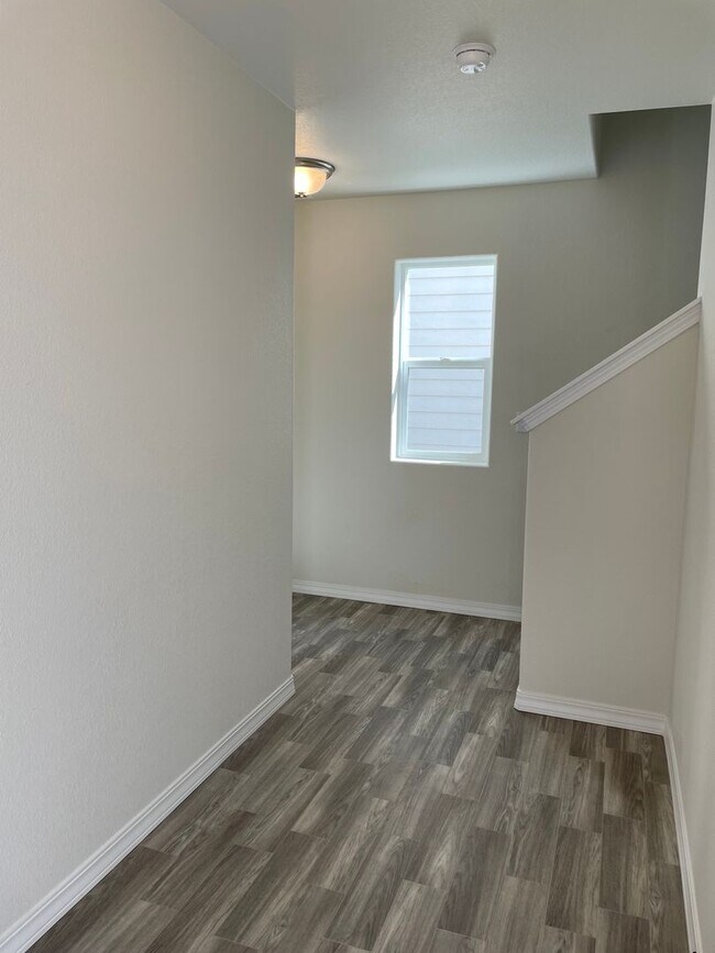 Foto del edificio - Single family home in Chapel Heights!