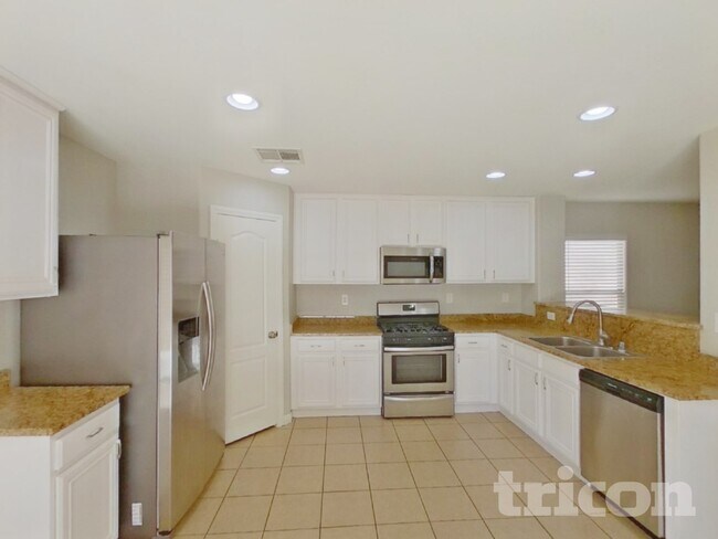 Foto del edificio - 697 Wallington Estate St