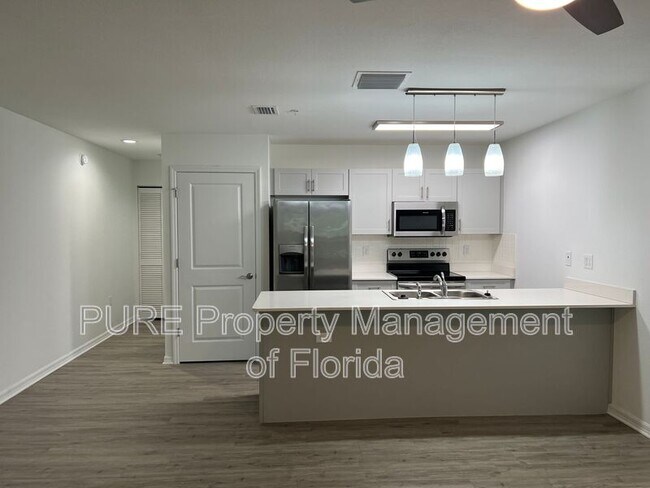 Foto del edificio - 318 NE 7th Terrace