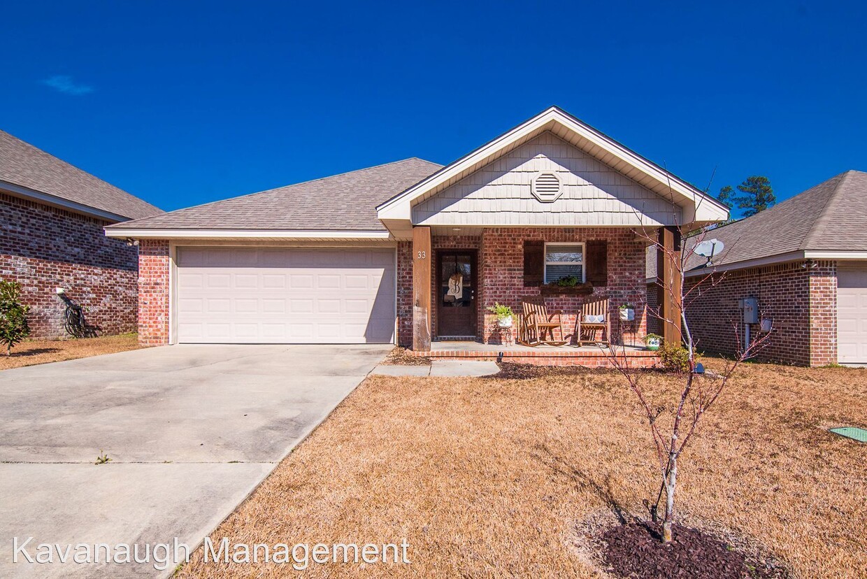 Foto principal - 3 br, 2 bath House - 33 Crown's Pointe