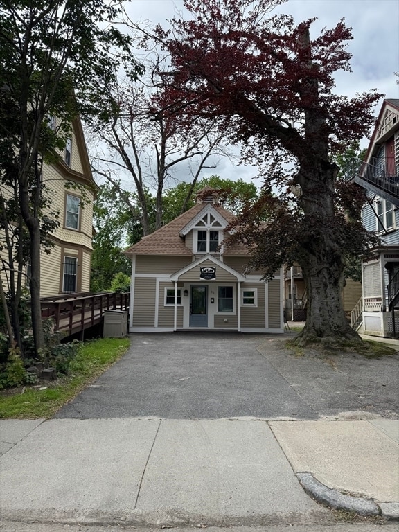 Building Photo - 51 Cedar St