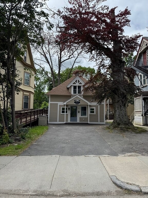 Foto del edificio - 51 Cedar St
