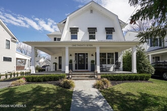 Building Photo - 127 Hance Rd
