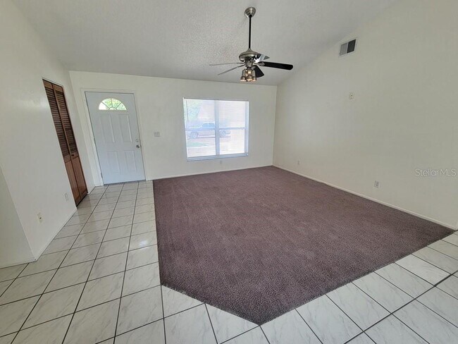 Building Photo - 8224 Autumn Oak Ave