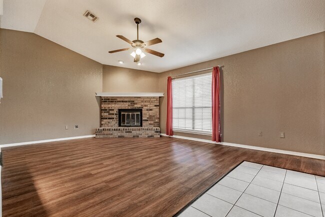 Foto del edificio - 2709 Pennington Ave