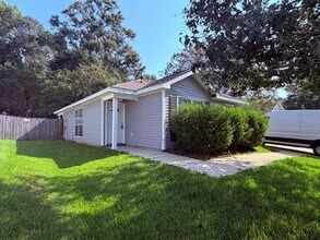 Building Photo - 8680 S Hamilton Bridges Dr