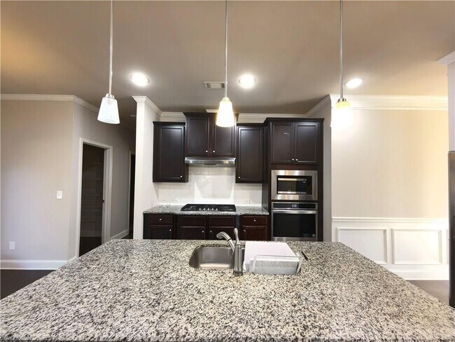 Building Photo - 3405 IVY FARM PATH