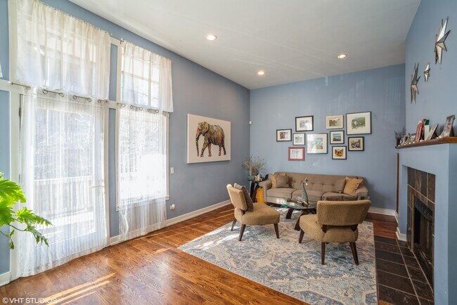 Foto del edificio - 4926 S Blackstone Ave