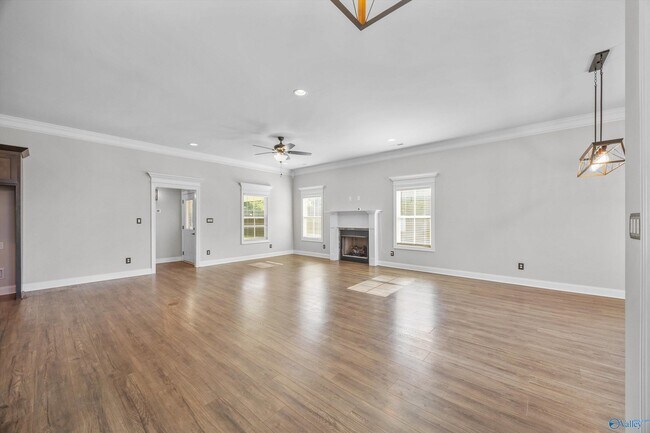 Foto del edificio - 17050 Stonegate Dr