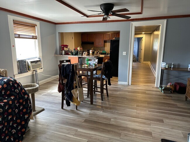 Apartamento 3L - 69 Walnut St Student Housing