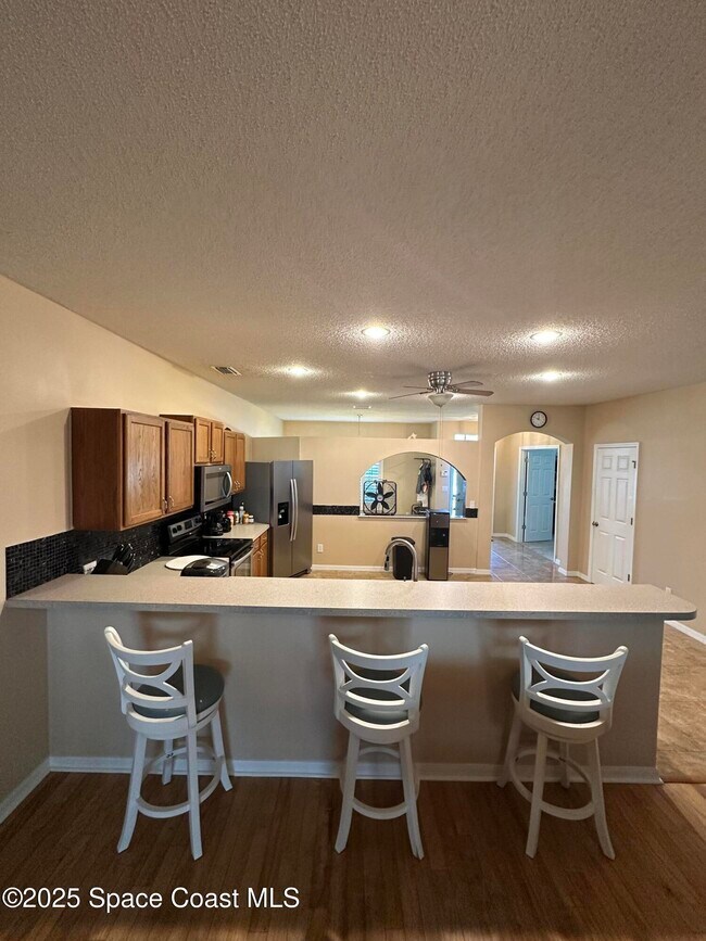 Foto del edificio - 1354 Enclave Dr
