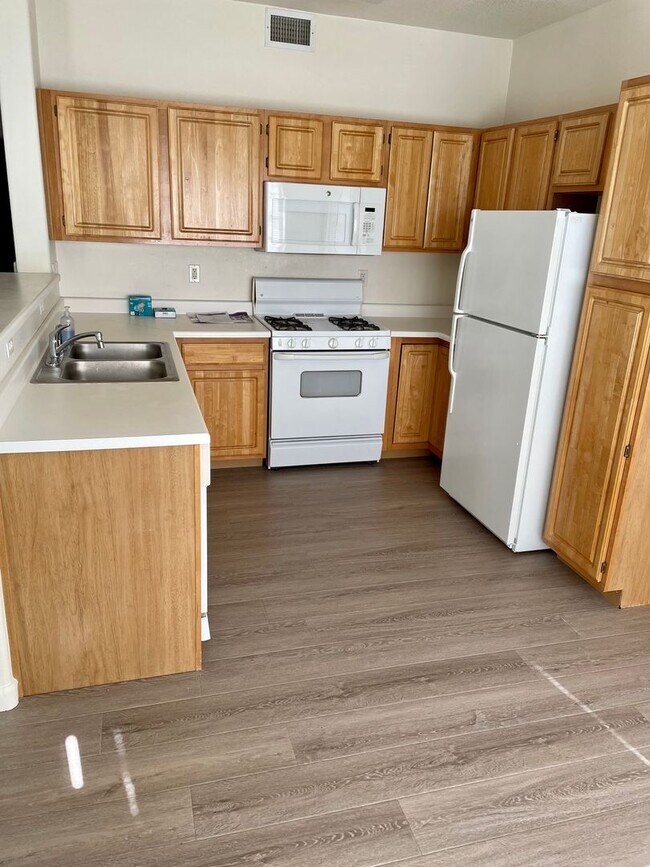 Foto del edificio - Broomfield Ranch Condo