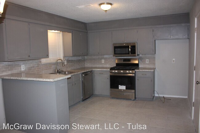 Foto del edificio - 3 br, 2 bath House - 805 E Waco St