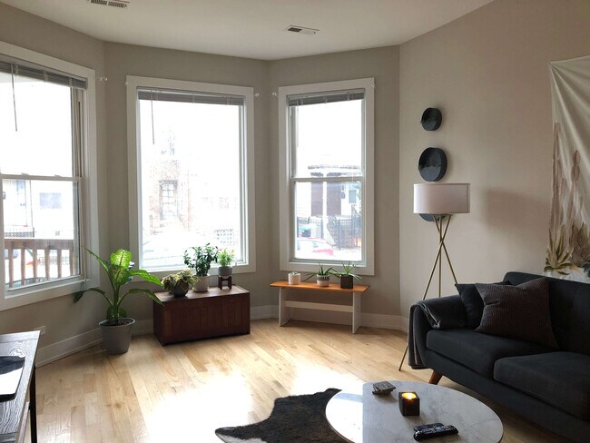 Foto del edificio - 3054 N Avers Ave