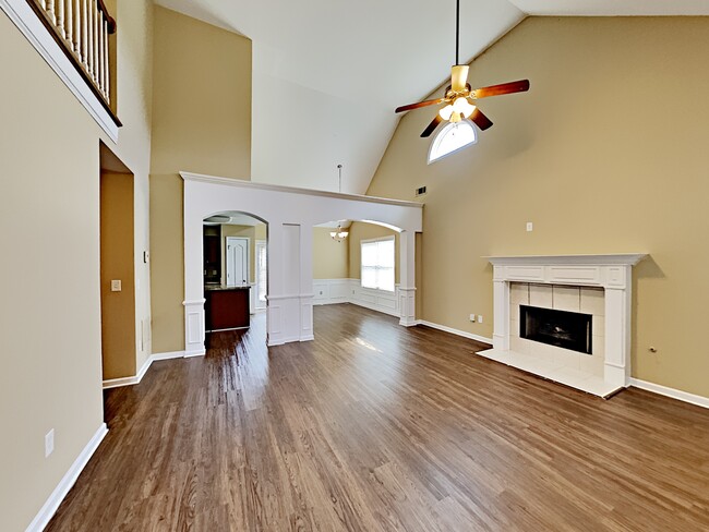 Building Photo - 1298 Tumblerock Court