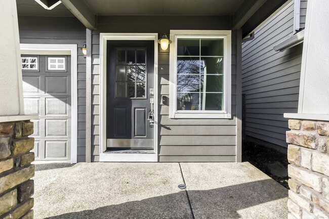 Building Photo - 16603 SW 134th Terrace