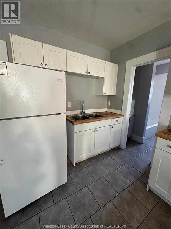 Photo du bâtiment - 475 Louis Ave