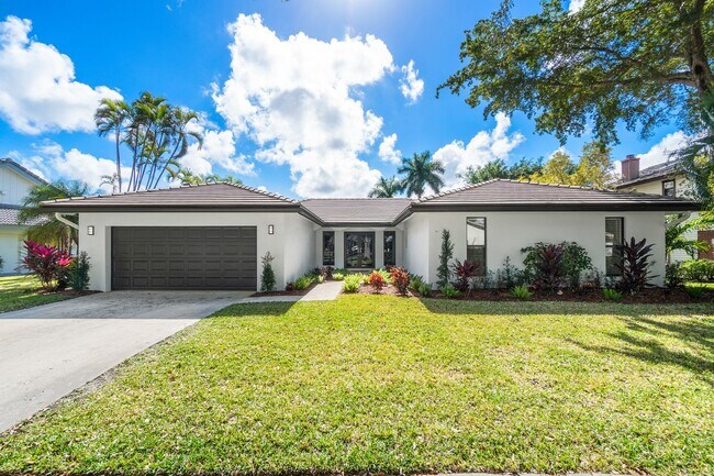 Foto del edificio - 3432 Pine Haven Cir