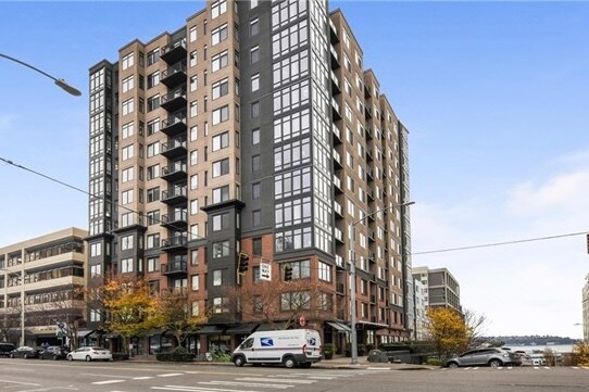 Building Photo - 2721 1st Ave