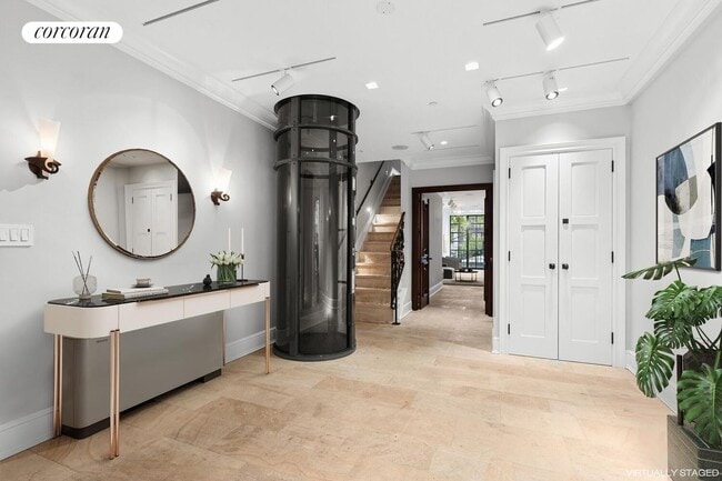 Building Photo - 320 E 55th St