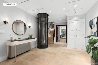 Building Photo - 320 E 55th St