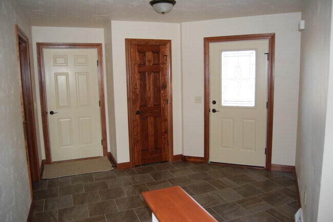 Garage and front entries - N1710 Lily of the Valley Dr