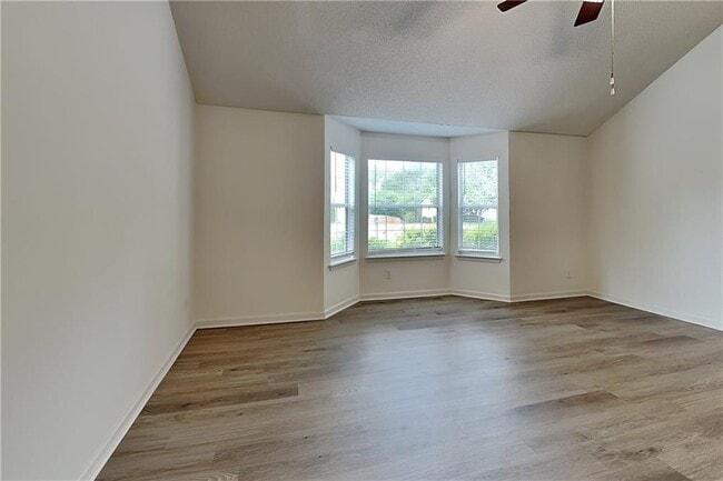 Building Photo - 3675 Buffalo Ct
