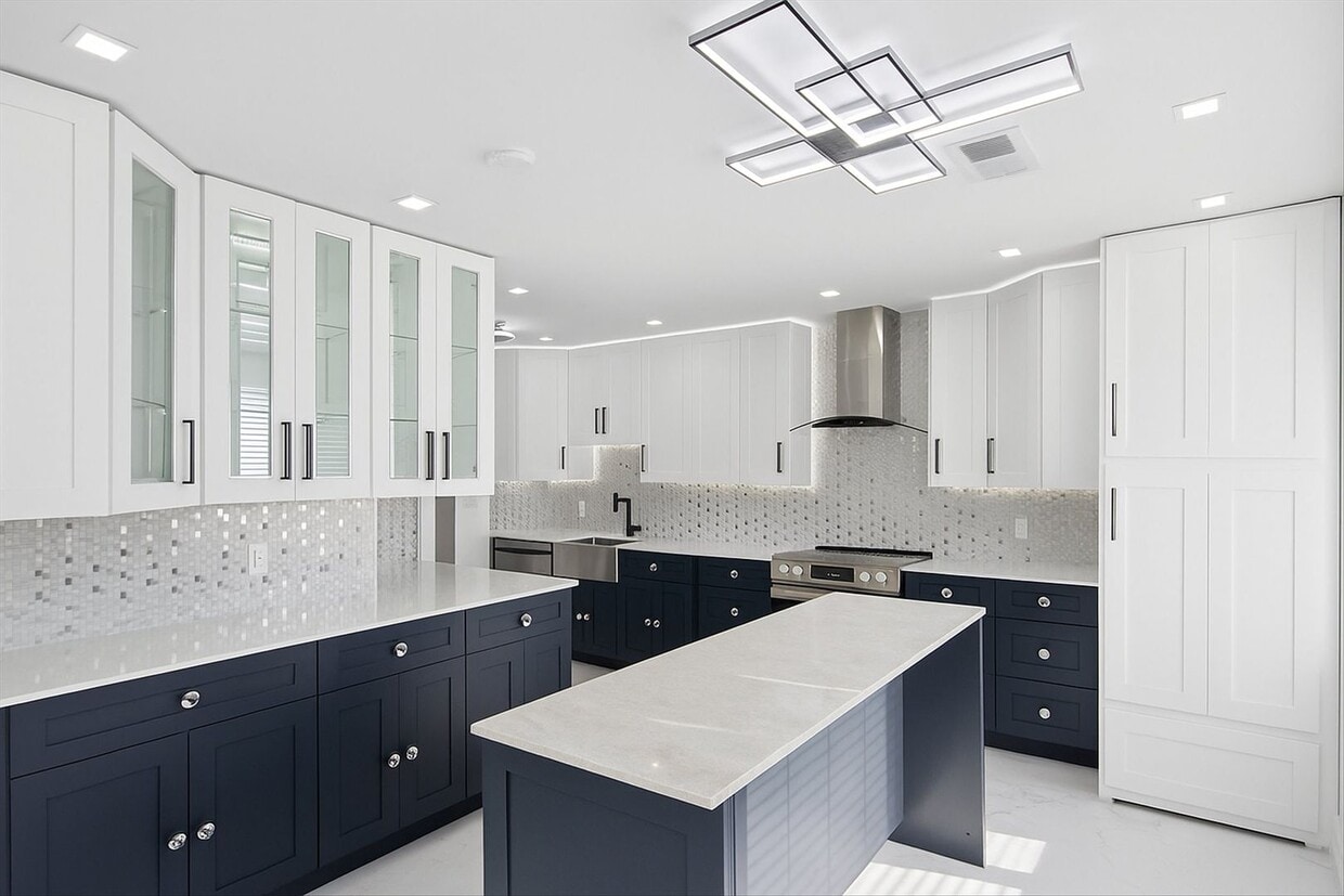 Primary Photo - MOVE-IN READY! (No Pets Preferred)