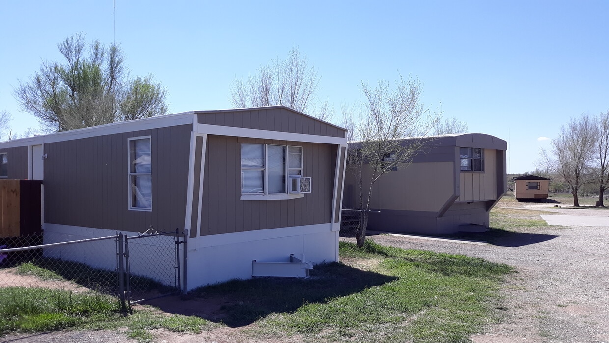 Primary Photo - 4611 Dumas Dr