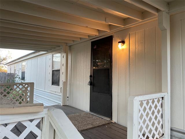 Foto del edificio - 102 Mendy Ln