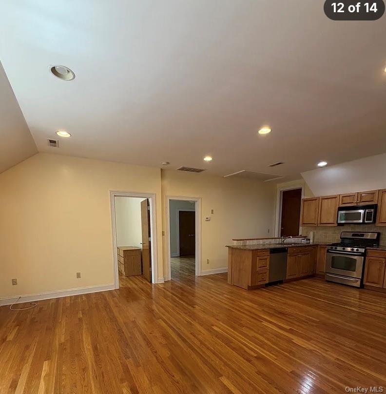 Building Photo - 5 Candlewood Ct