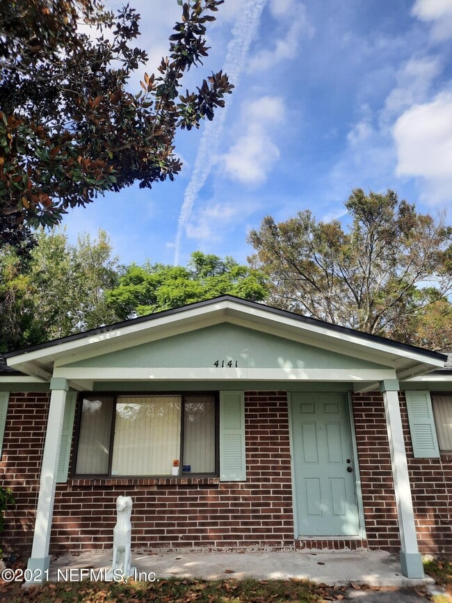 Building Photo - 4141 Cumbrian Gardens Ln
