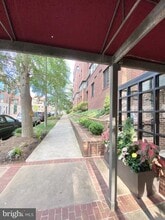 Building Photo - 1600 Prince St