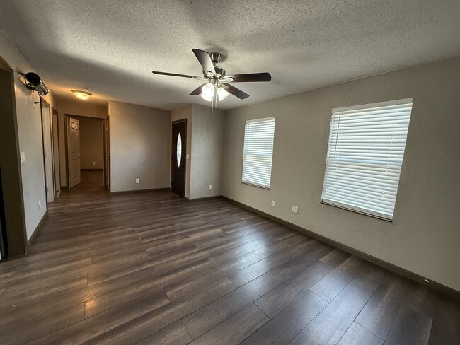 Building Photo - 1452 Co Rd 182
