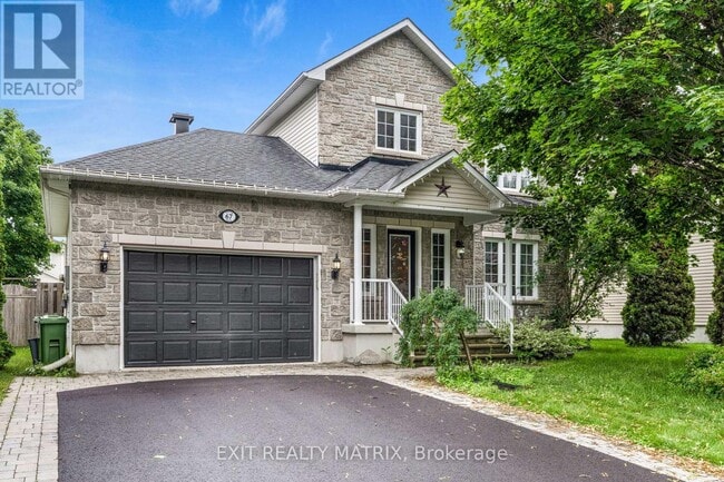 Building Photo - 67 Renoir Dr