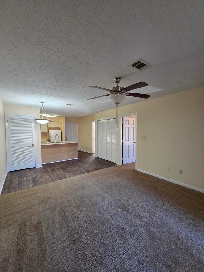 Livingroom View - Northcreek