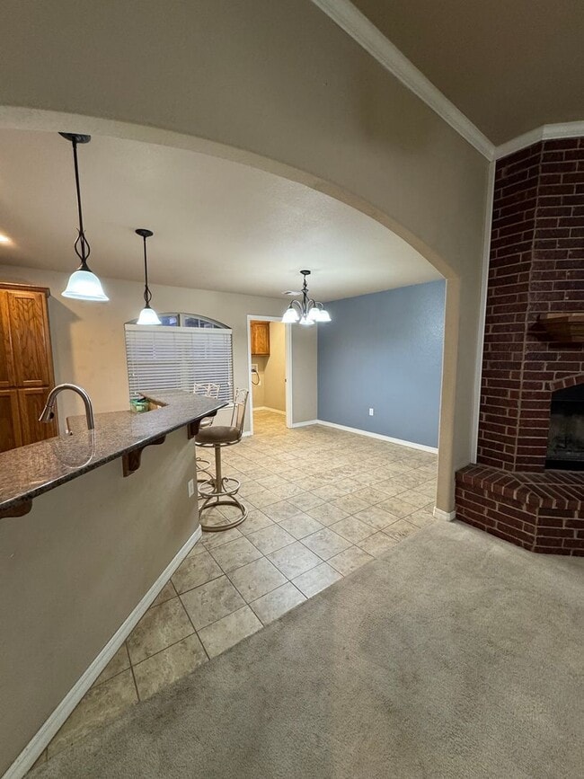 Foto del edificio - Located in Foxridge!!! 3/2/2